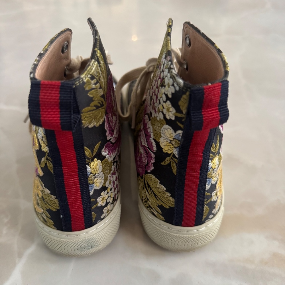 Gucci Blind For Love High Top Lace Up Sneakers Floral Print Size 38 - Picture 4 of 7